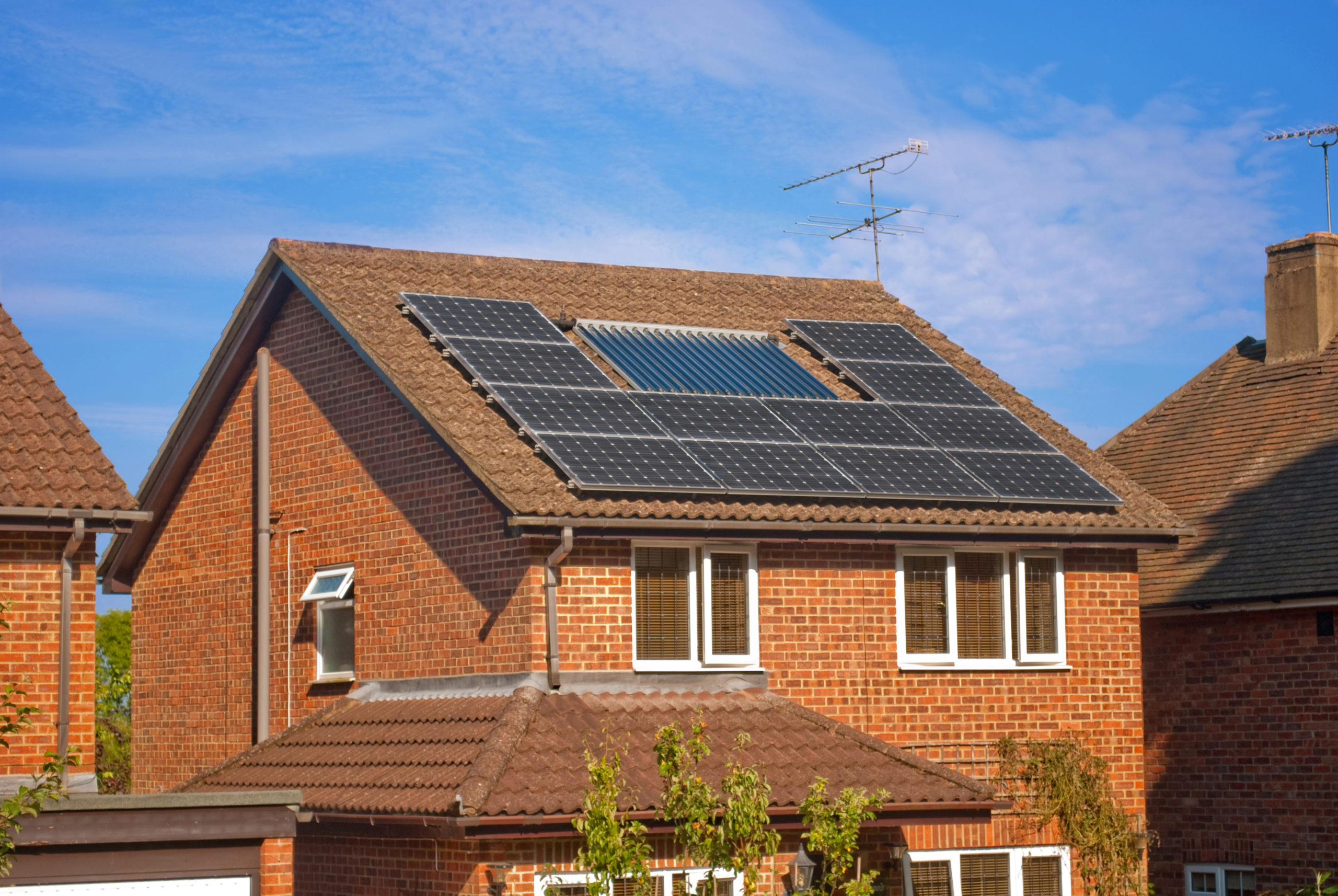 How Much Roof Space Is Needed For Home Solar Panels?