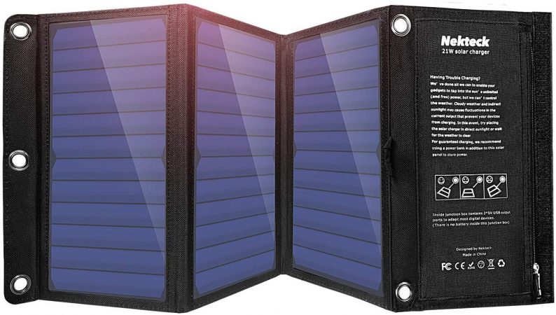 Nekteck 21W Solar Charger